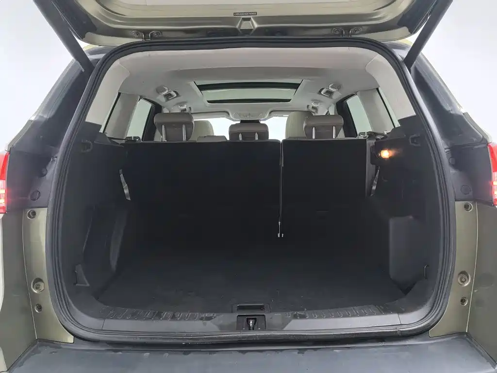 Ford Kuga — миниатюра 16