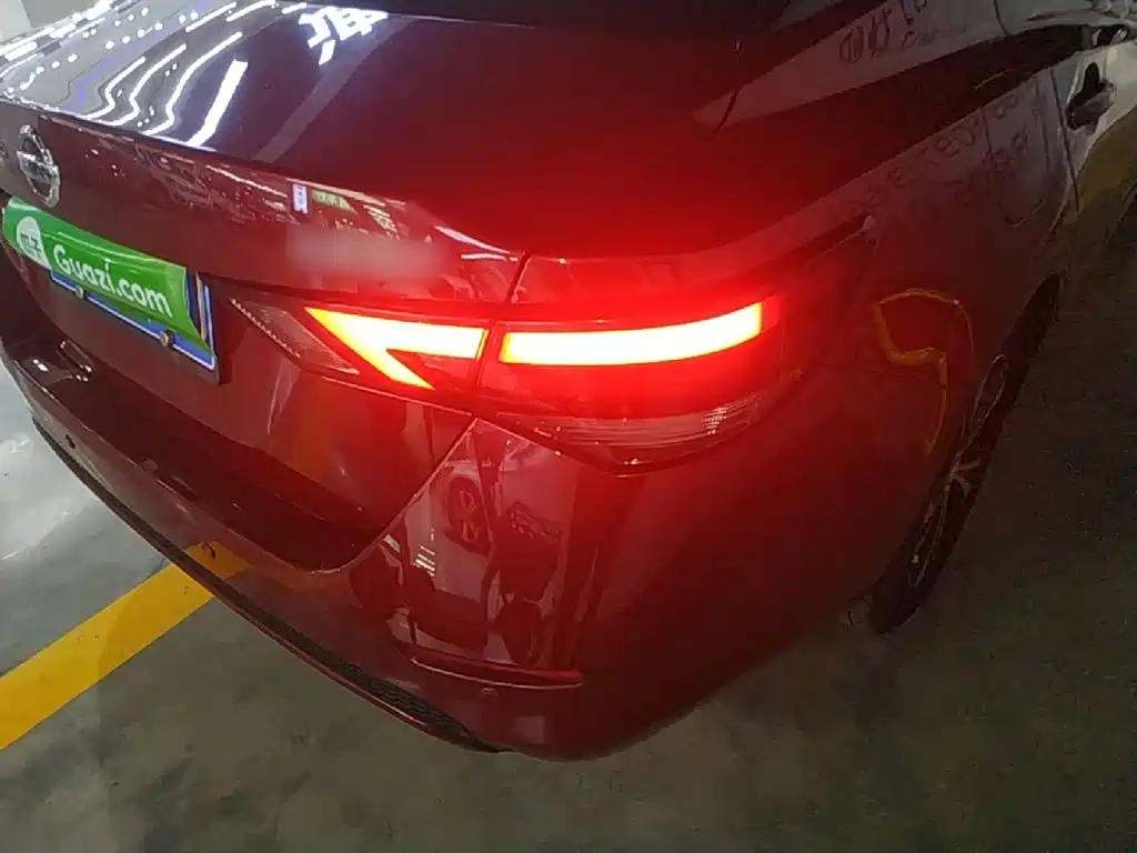 Nissan Sylphy — миниатюра 8