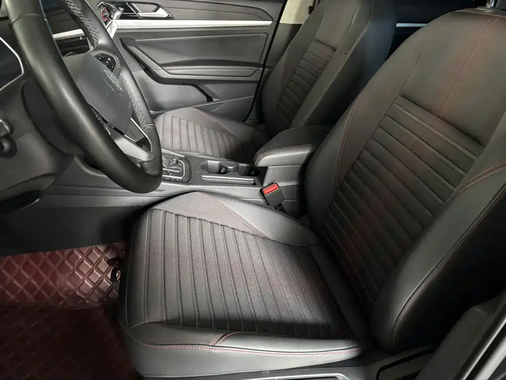 Volkswagen Lavida — миниатюра 8