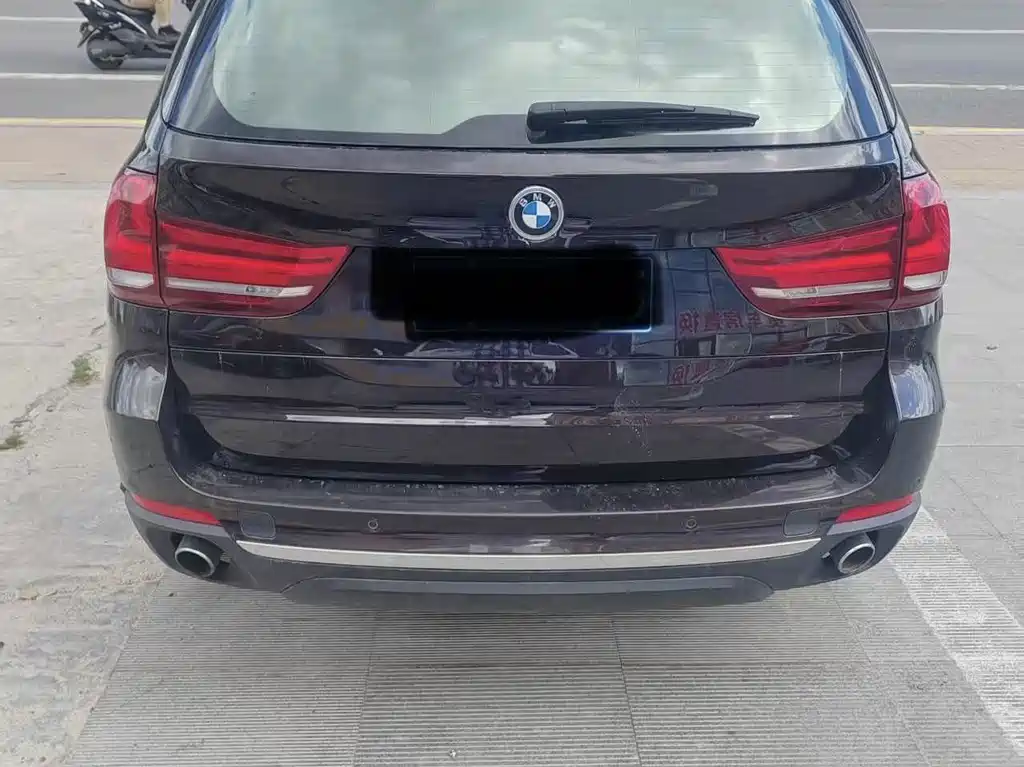BMW X5 (Import) — миниатюра 3