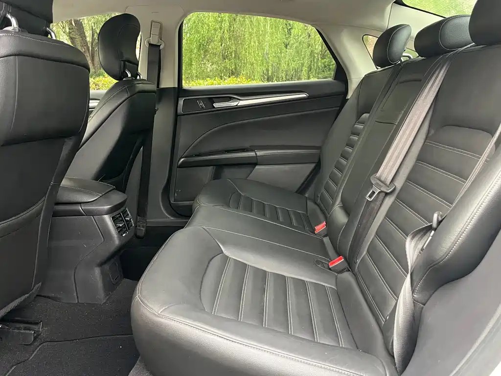 Ford Mondeo 2013 1.5L GTDi180 Fashion