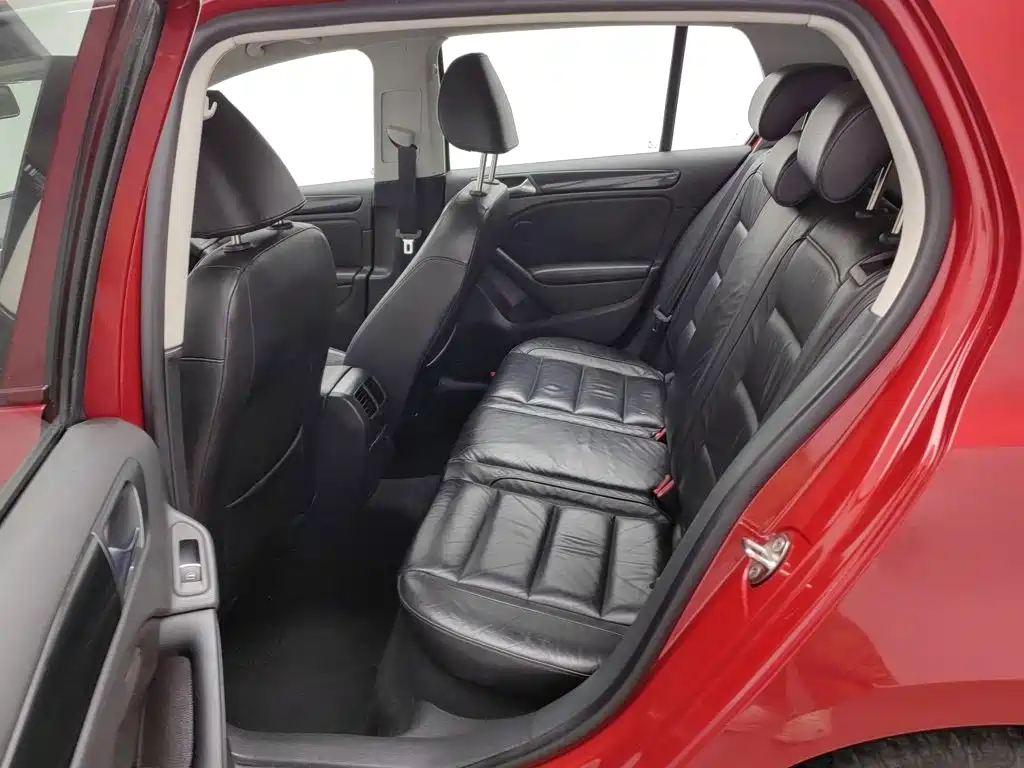 Volkswagen Golf — миниатюра 15