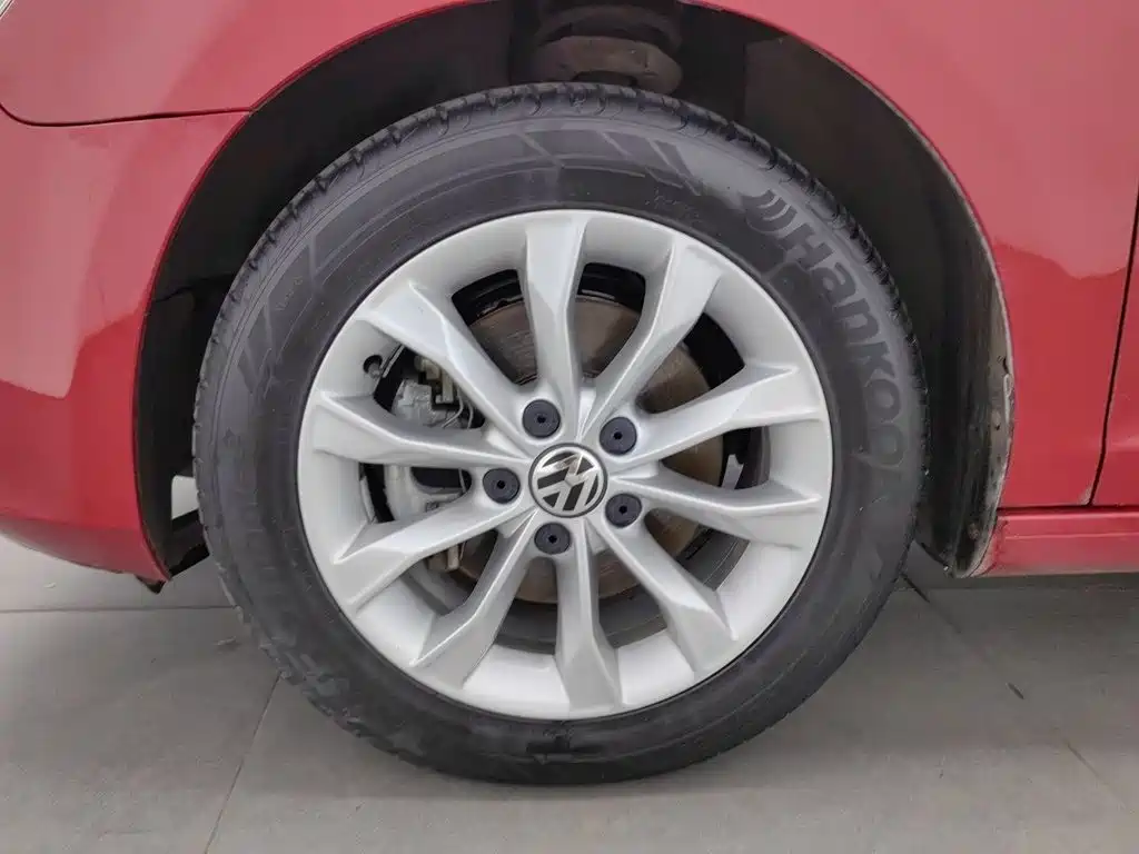 Volkswagen Golf — миниатюра 17