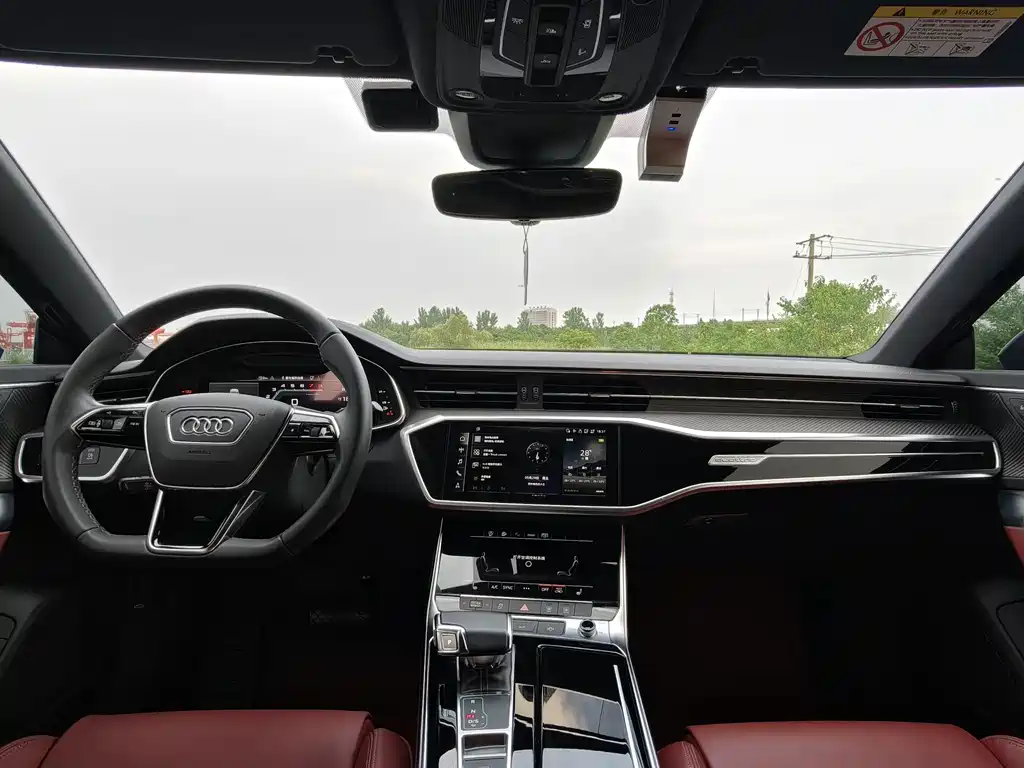 Audi A7L — миниатюра 8