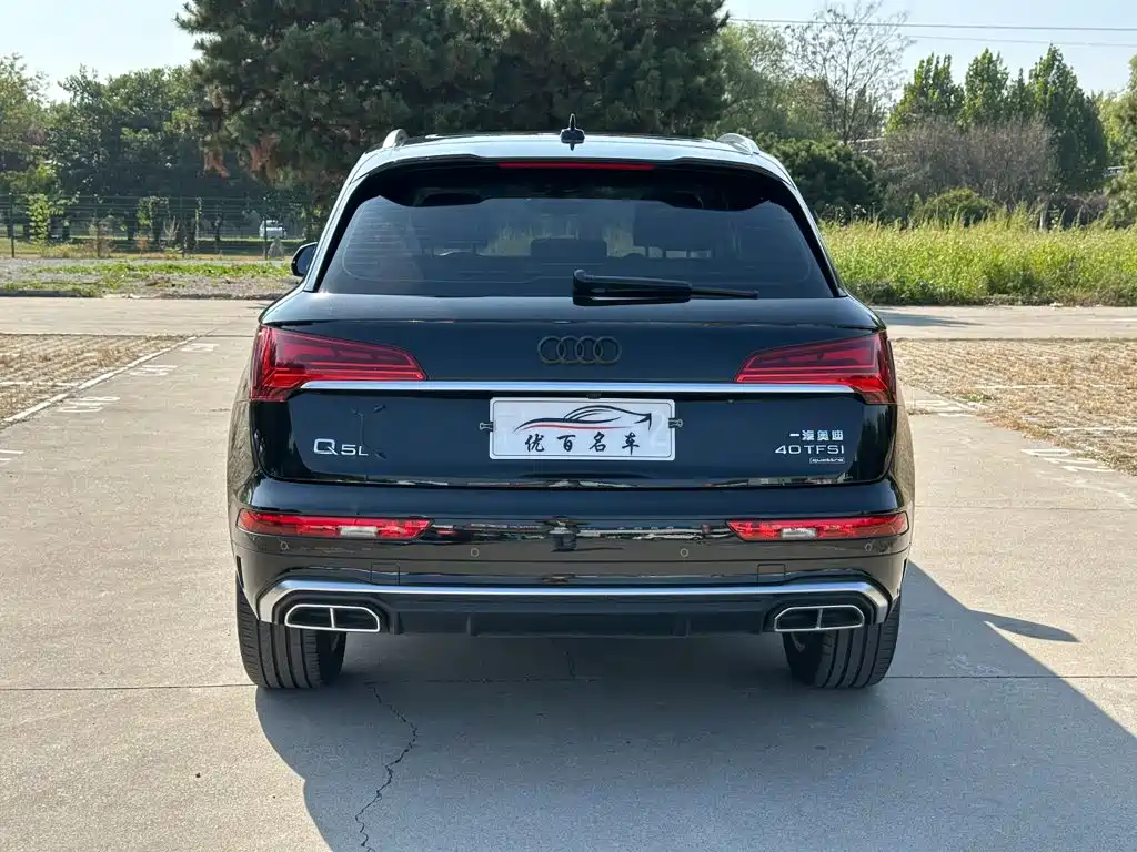 Audi Q5L — миниатюра 5