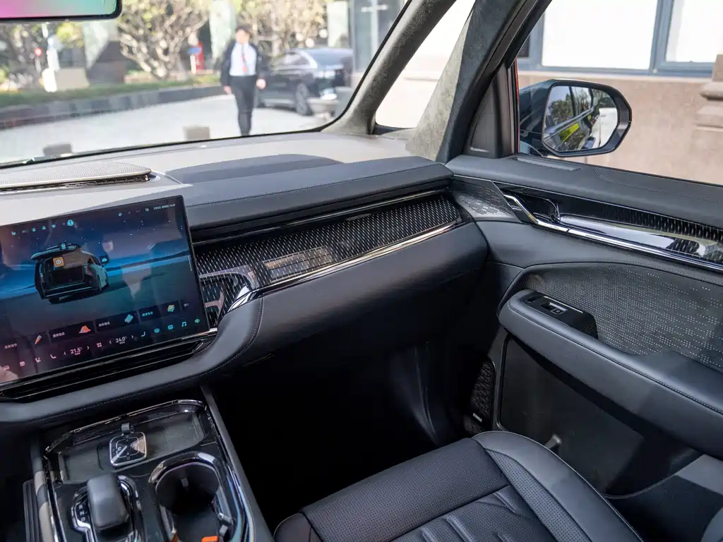 ZEEKR EXTREME KRYPTON 009