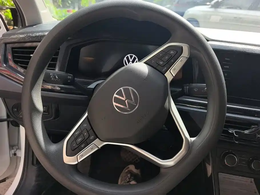 Volkswagen Lavida — миниатюра 15
