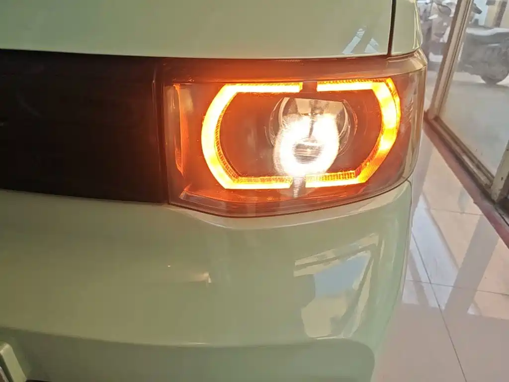 Wuling MINIEV — миниатюра 24