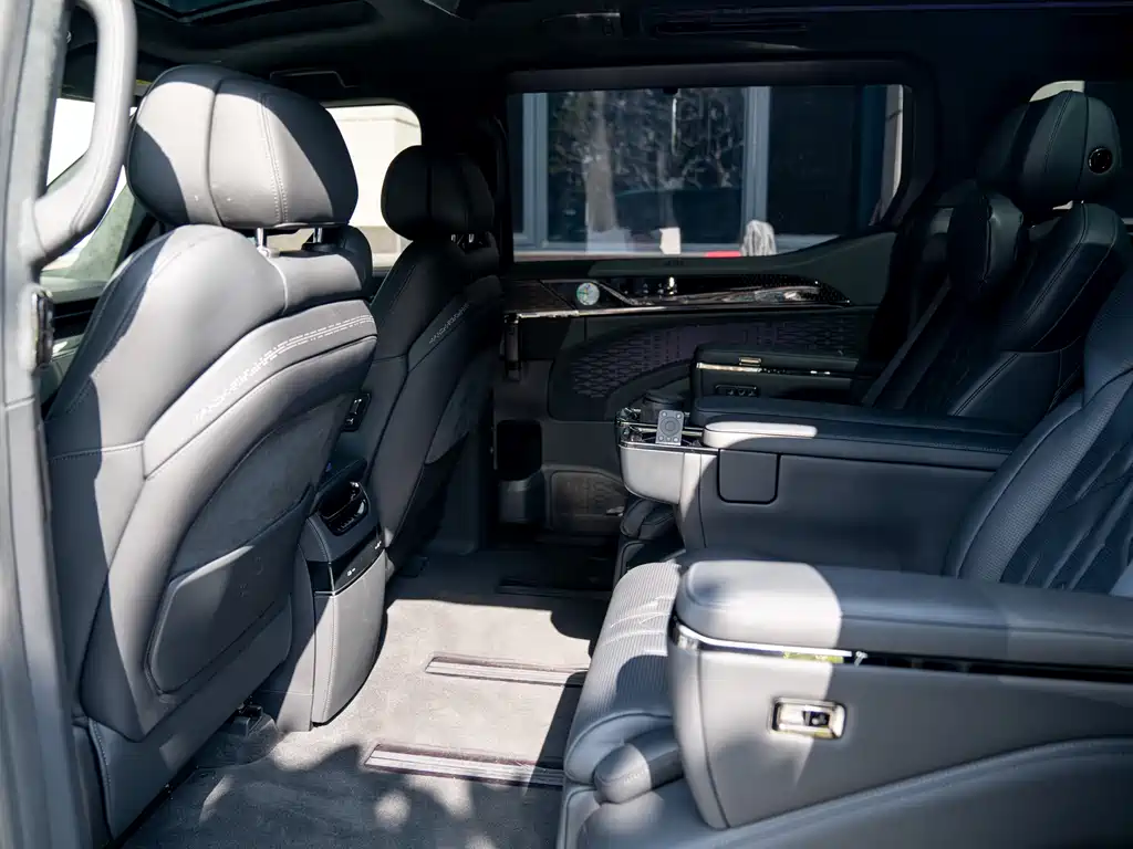 ZEEKR EXTREME KRYPTON 009