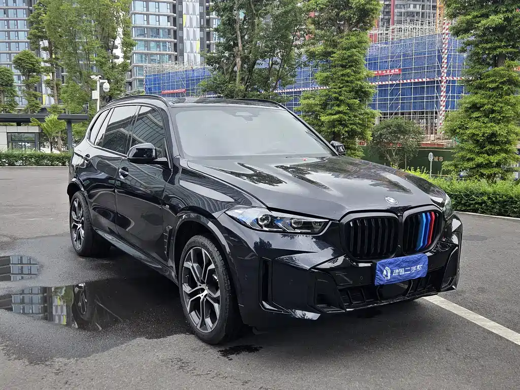 BMW X5 2026 xDrive 40Li M Sport