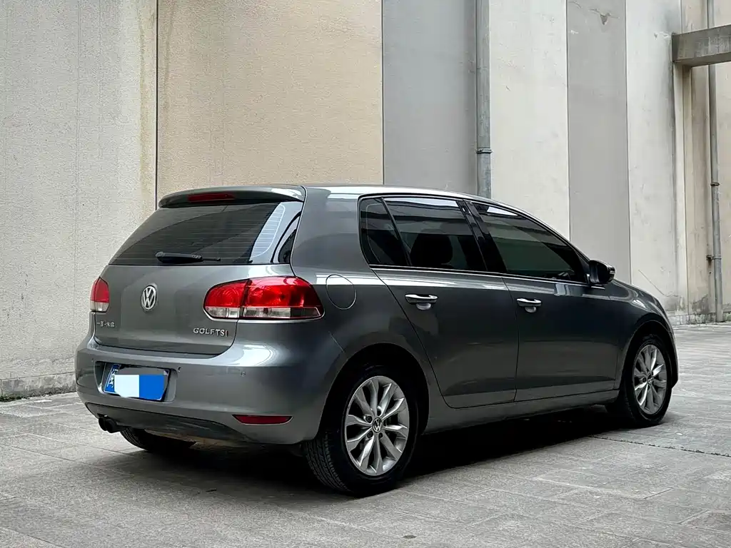 Volkswagen Golf — миниатюра 3