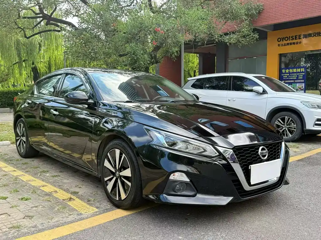 Nissan Teana — миниатюра 3