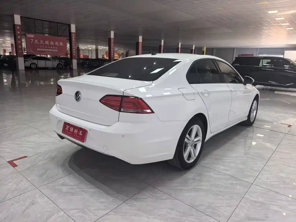 Volkswagen Lamando — миниатюра 4