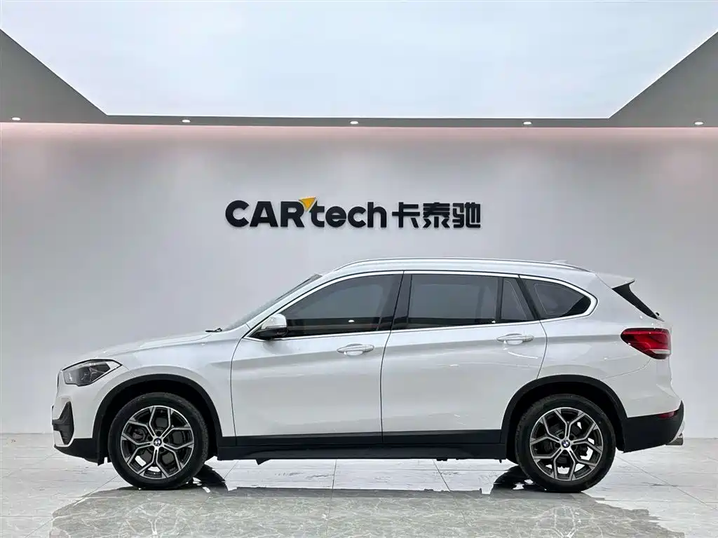 BMW X1 2022 sDrive25Li Lead