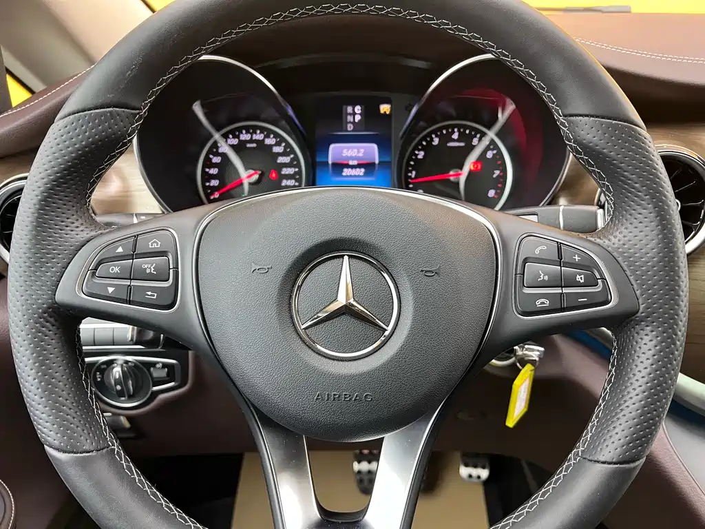 MERCEDES-BENZ V CLASS