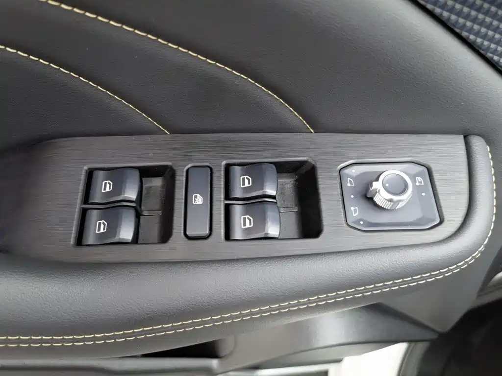 Haval F7x — миниатюра 9
