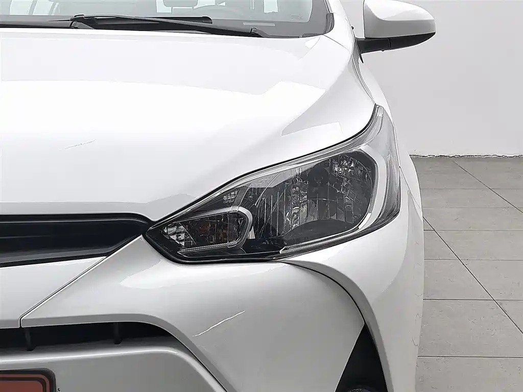 TOYOTA YARIS L TO ENJOY