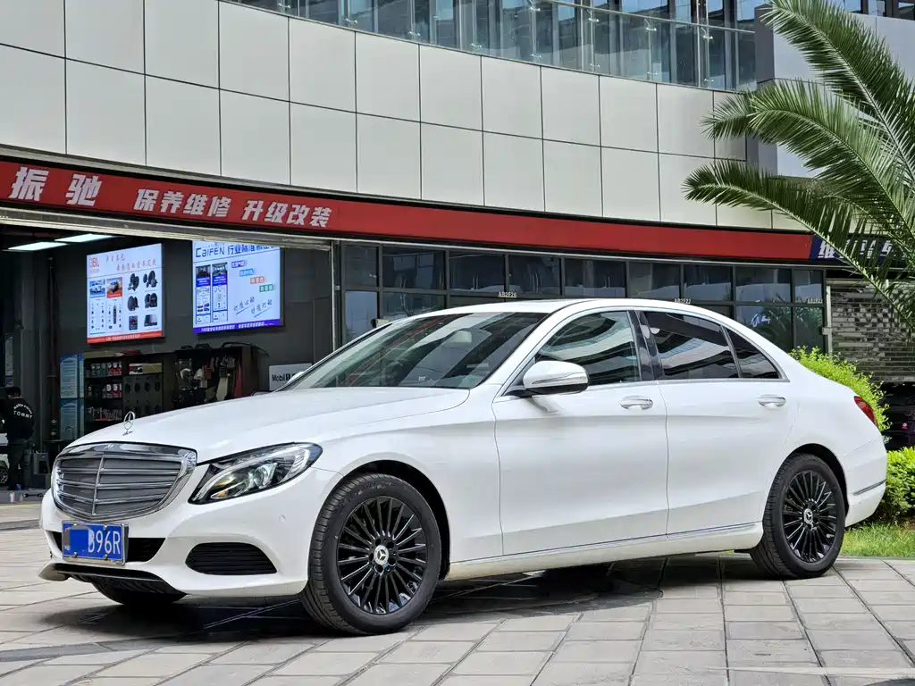 Mercedes-Benz C-Class 2015