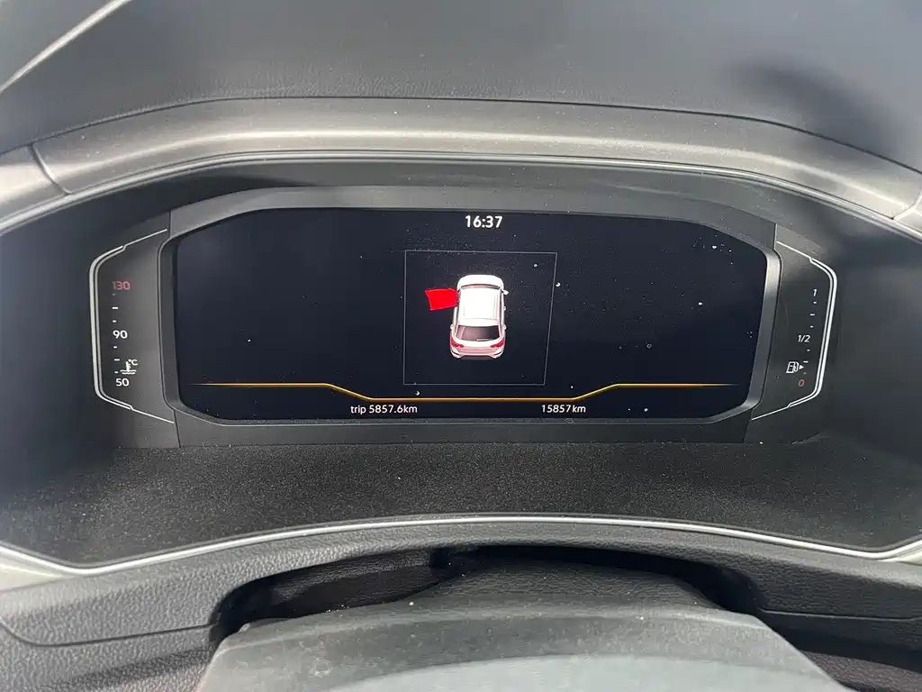 VOLKSWAGEN T ROC EXPLORING SONGS