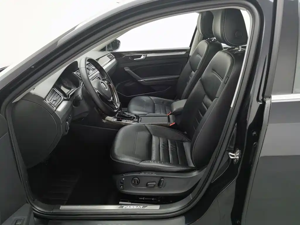 Volkswagen Passat — миниатюра 10