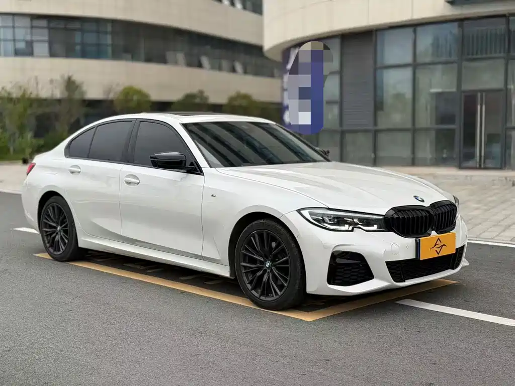 BMW 3 Series 2021