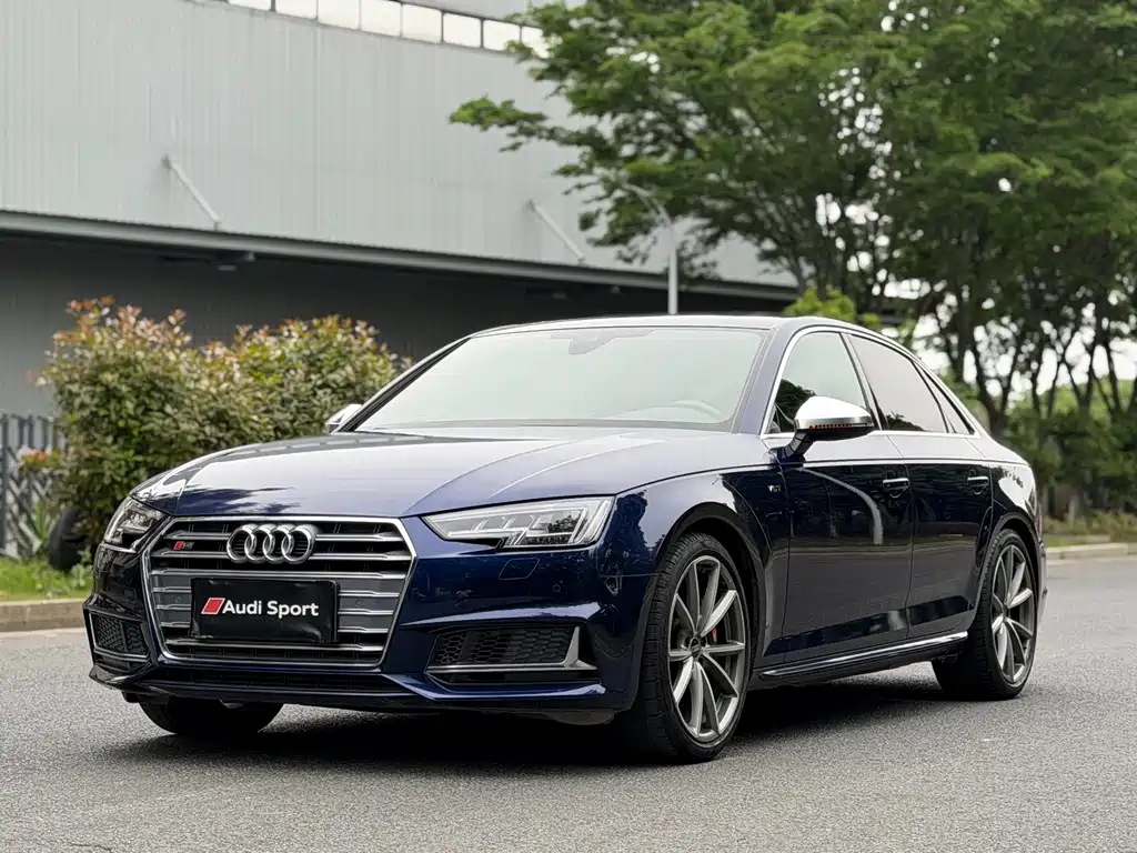 Audi S4 2019