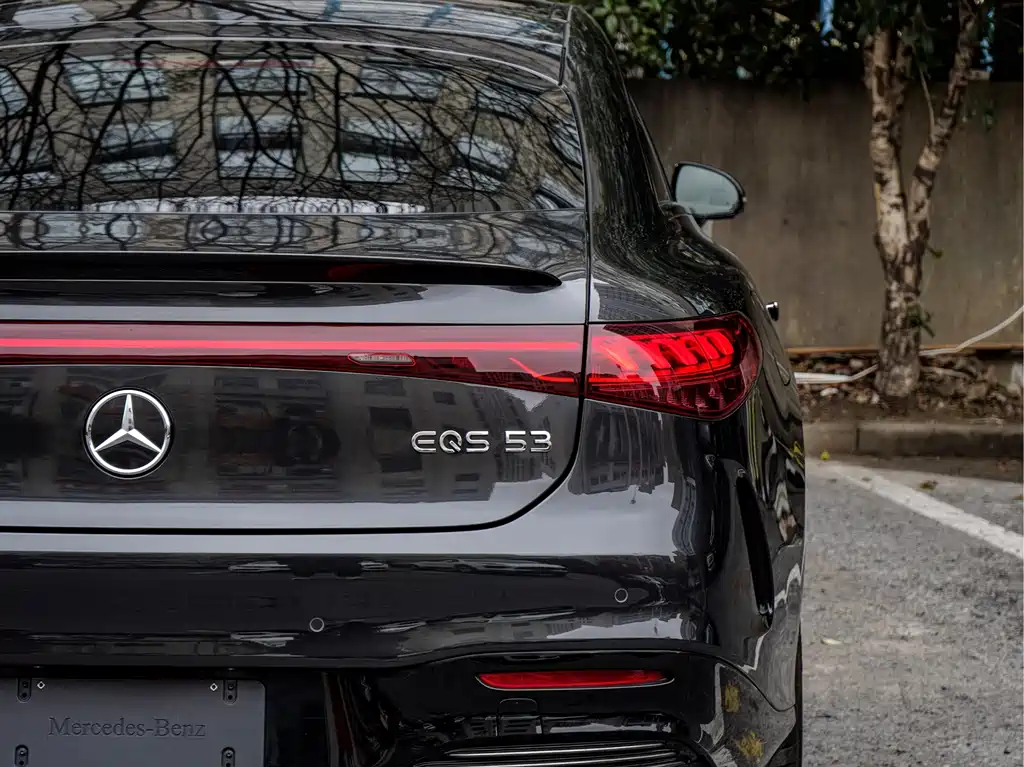 MERCEDES-BENZ EQS AMG