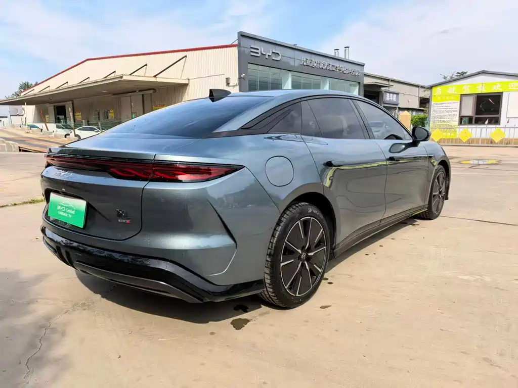 BYD Han L — миниатюра 8
