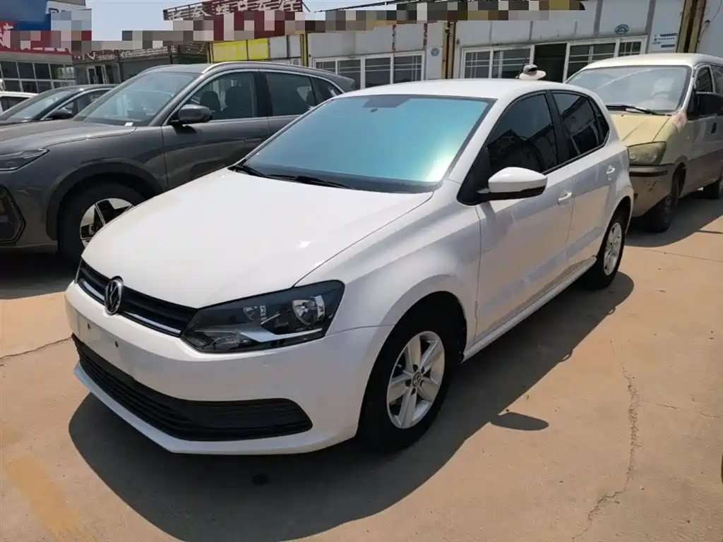 Купить Volkswagen Polo
