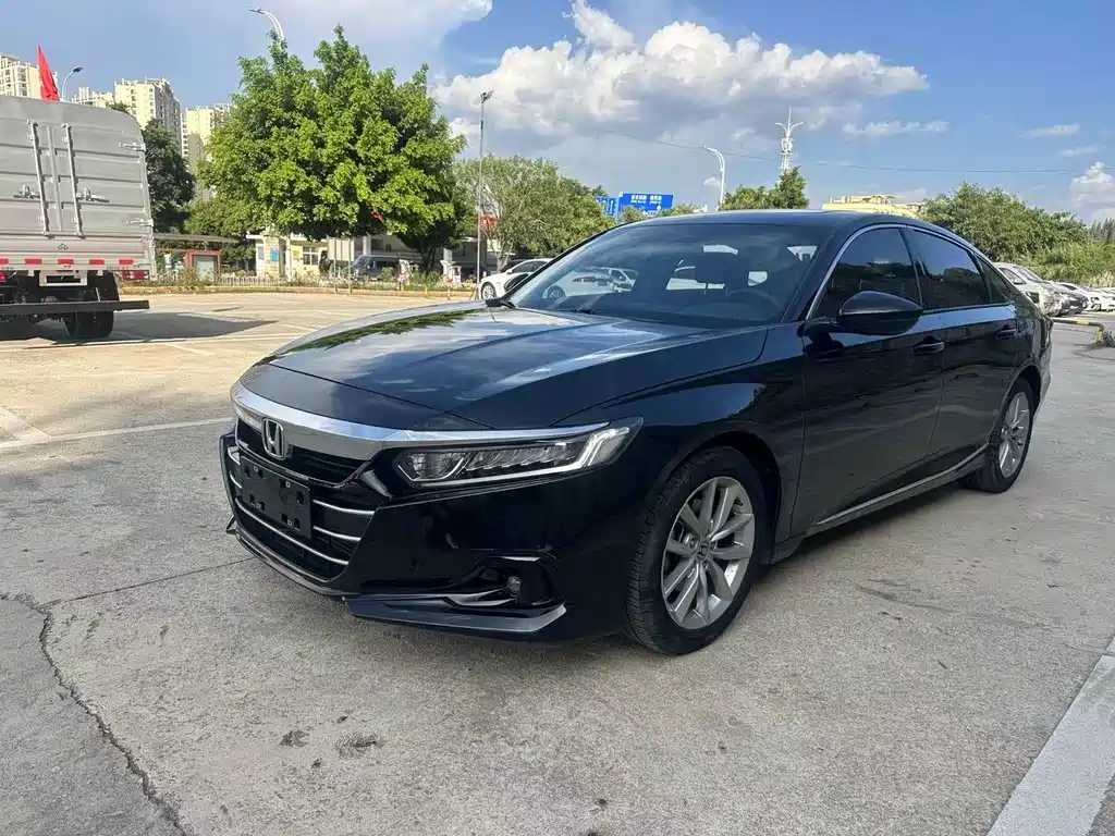 Купить Honda Accord