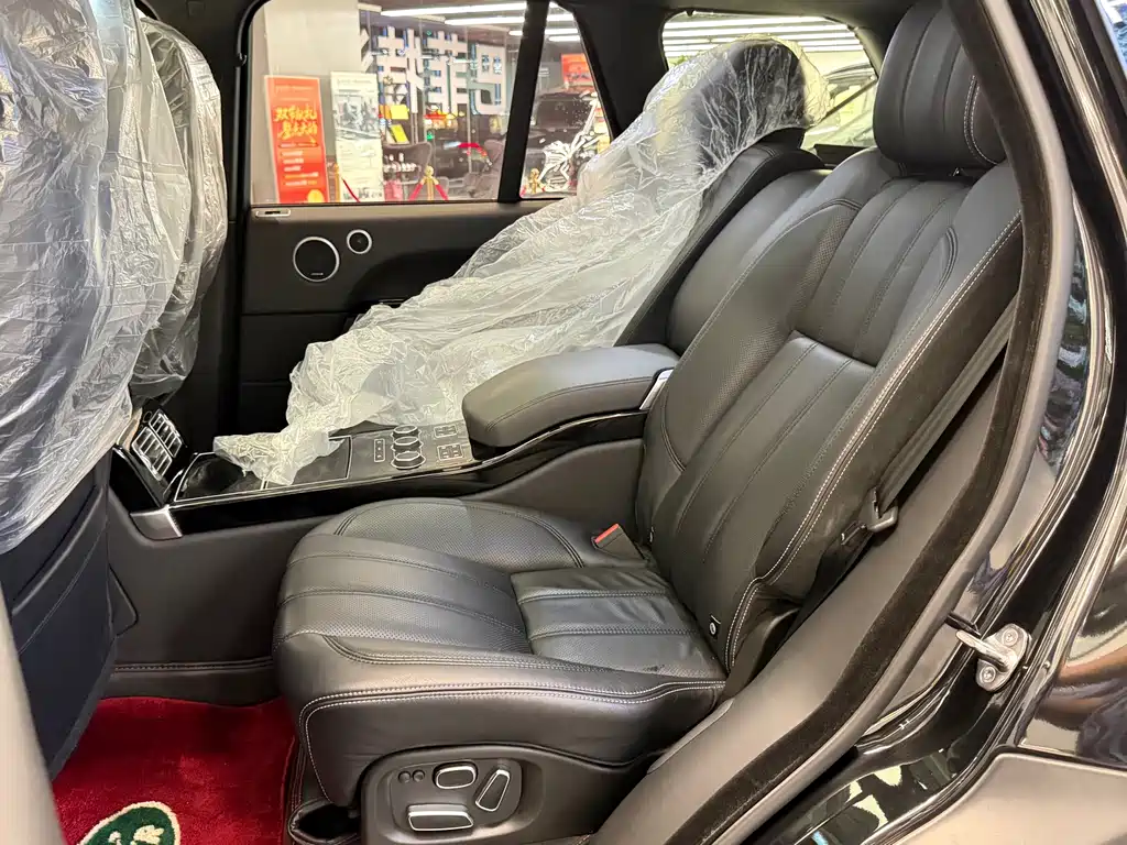 Land Rover Range Rover — миниатюра 13