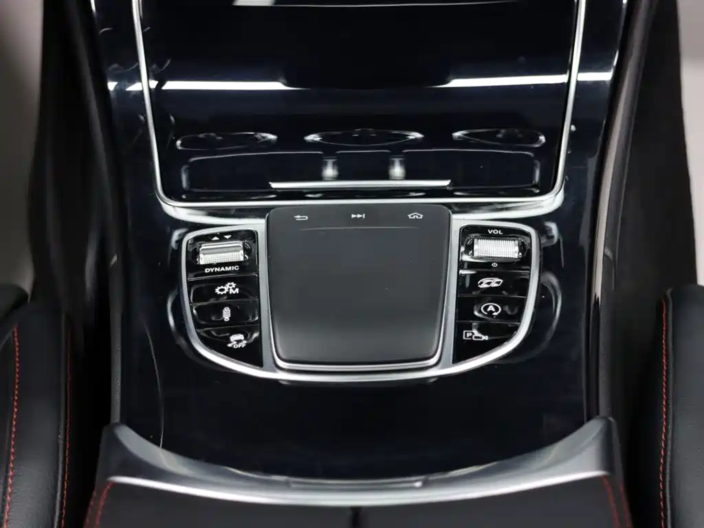 MERCEDES-BENZ C CLASS AMG