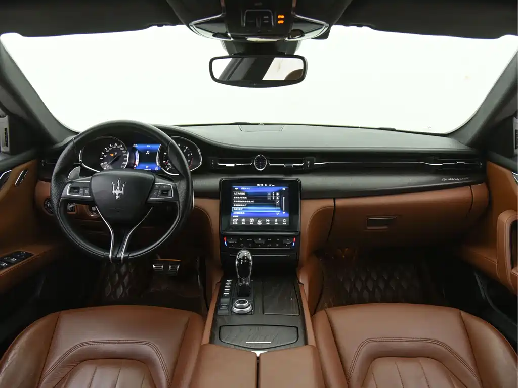 Maserati Quattroporte — миниатюра 33