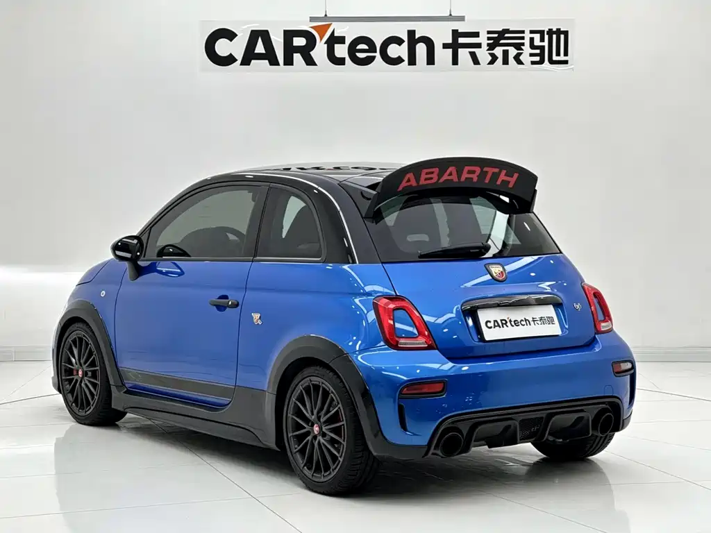 Abarth 695 2022 1.4T MT