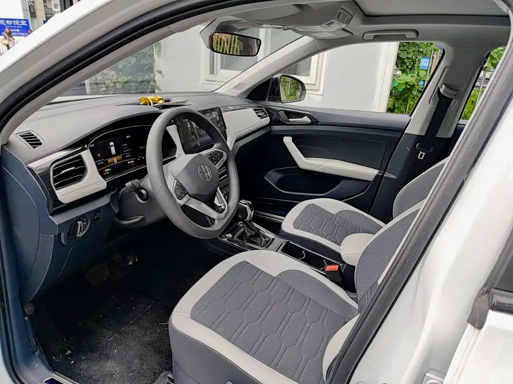 Volkswagen Tharu — миниатюра 7