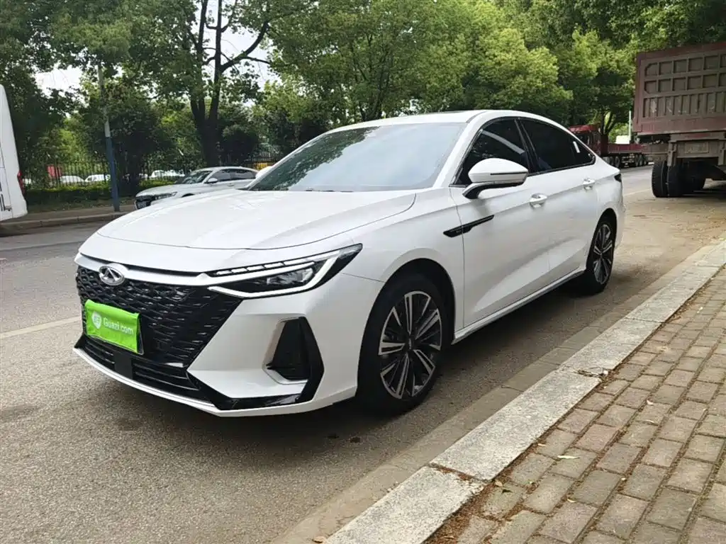 Chery Arrizo 8 2025