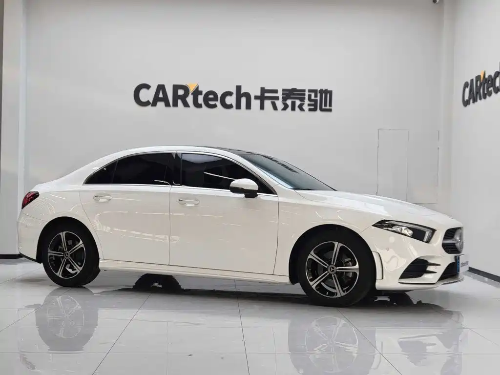 Mercedes-Benz A-Class A 2020 A 200 L Sport