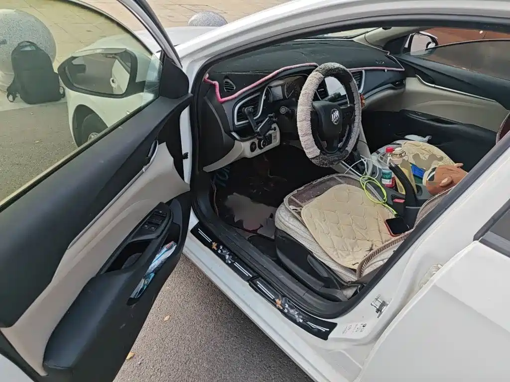 Buick Excelle — миниатюра 14