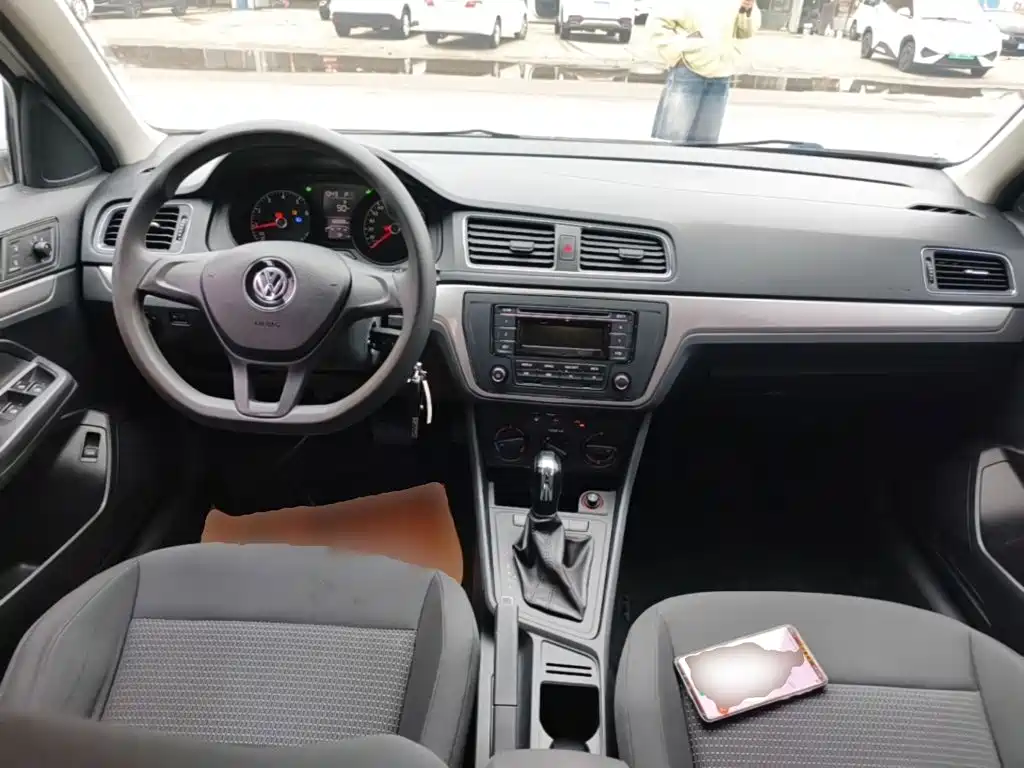 Volkswagen Lavida — миниатюра 10