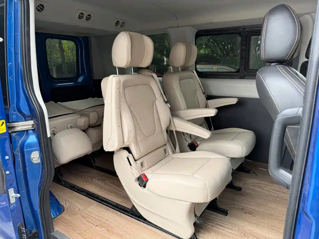 IVECO Ousheng — миниатюра 10