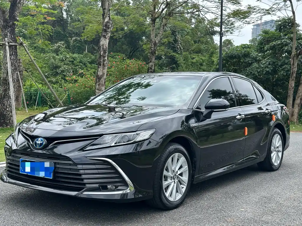 Toyota Camry 2023