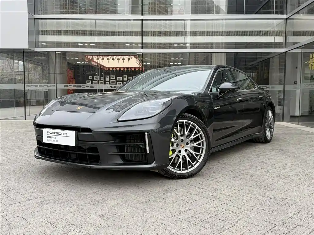 PORSCHE PANAMERA NEW ENERGY