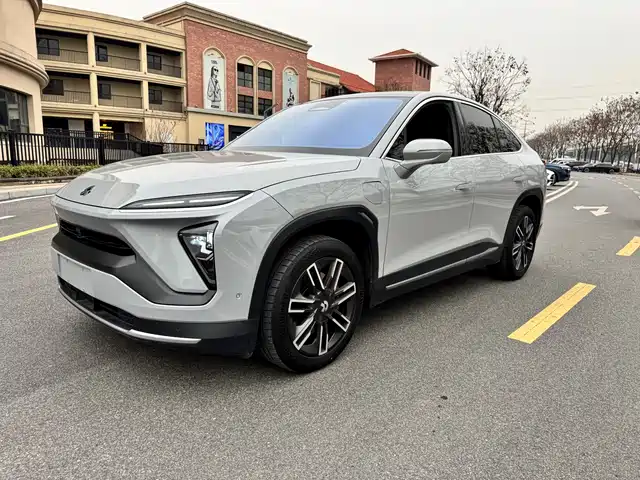 NIO NIO EC6