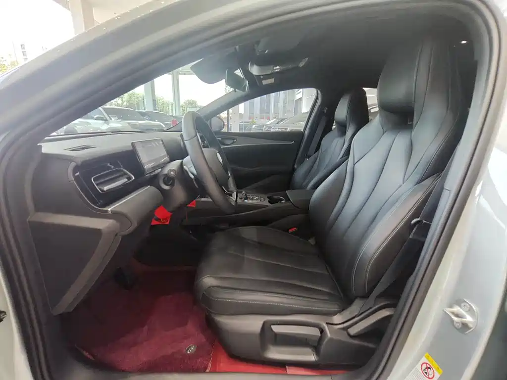 BYD Seal 06 06 2025 DM-i Smart Drive 80KM Luxury
