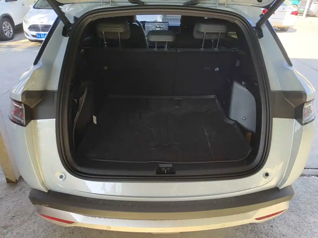 BYD L DM-i — миниатюра 19