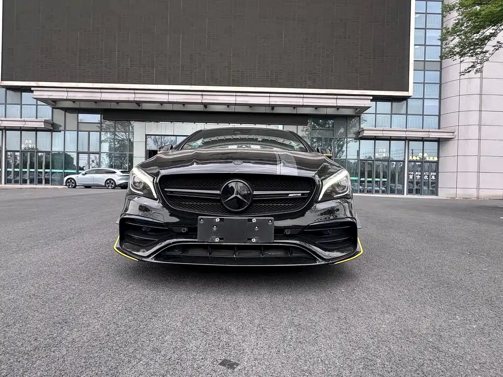 Купить Mercedes-Benz CLA AMG