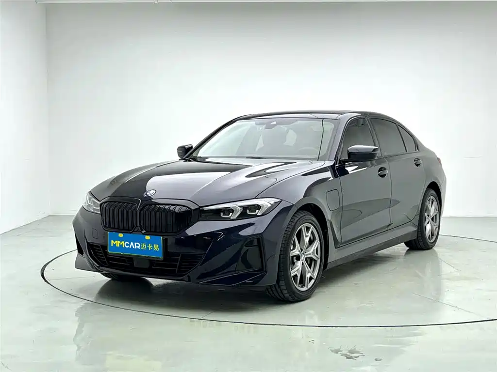 BMW i3 2024
