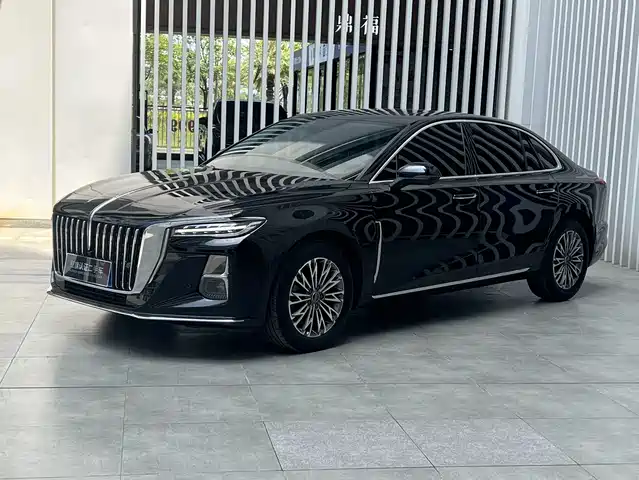 2025 Hongqi H5
