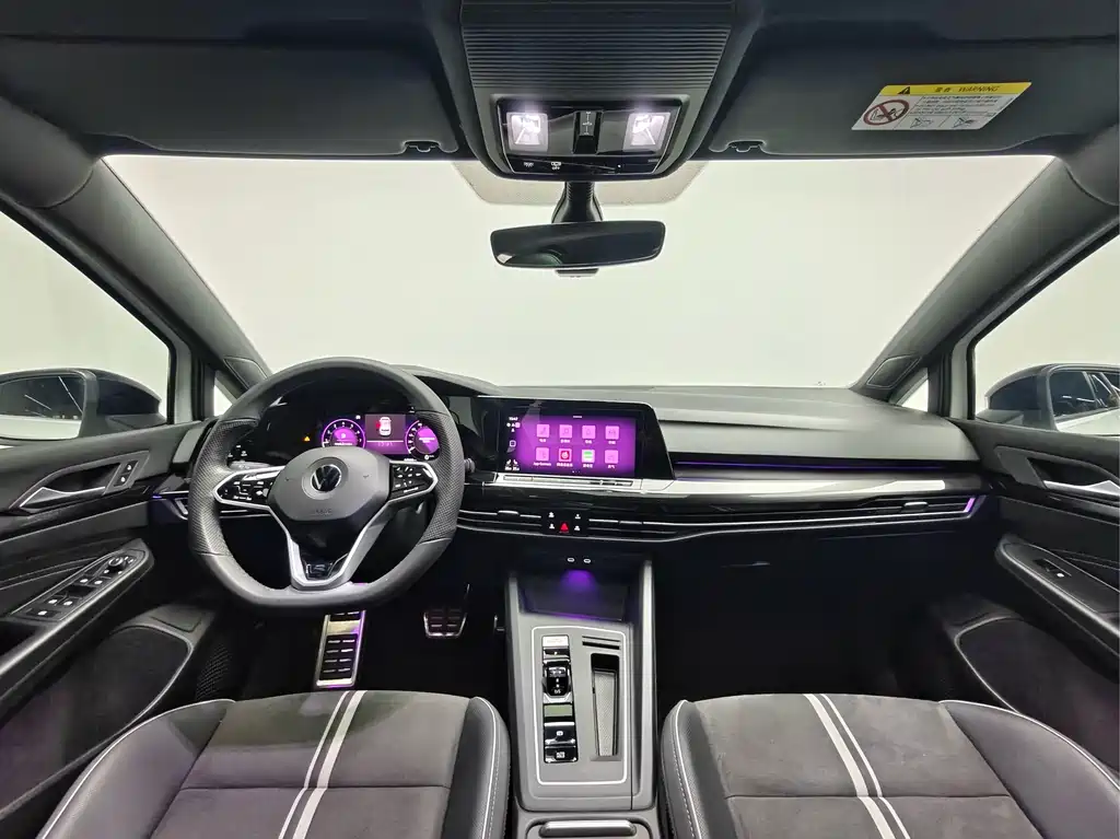 Volkswagen Golf — миниатюра 13
