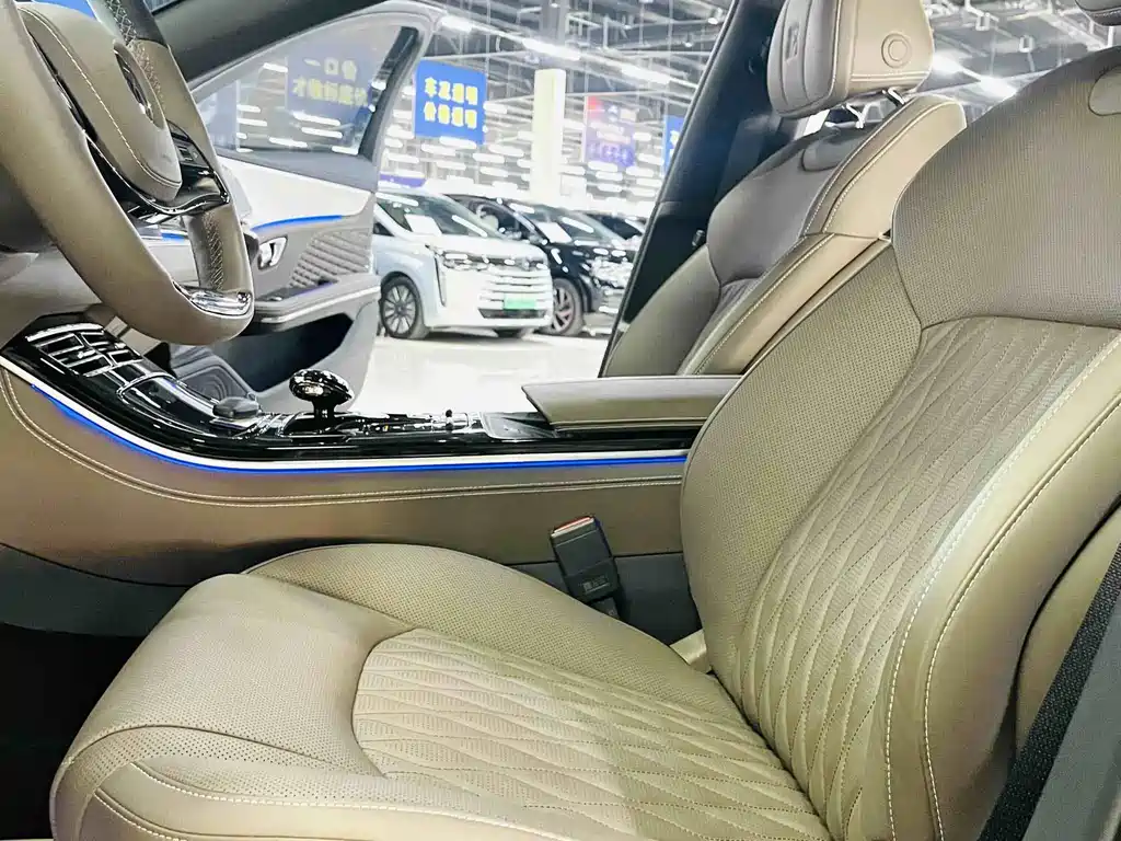 BYD Han — миниатюра 5